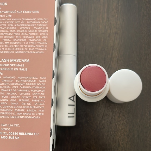 ILIA multi-stick and limitless lash mascara set - Picture 3 of 4